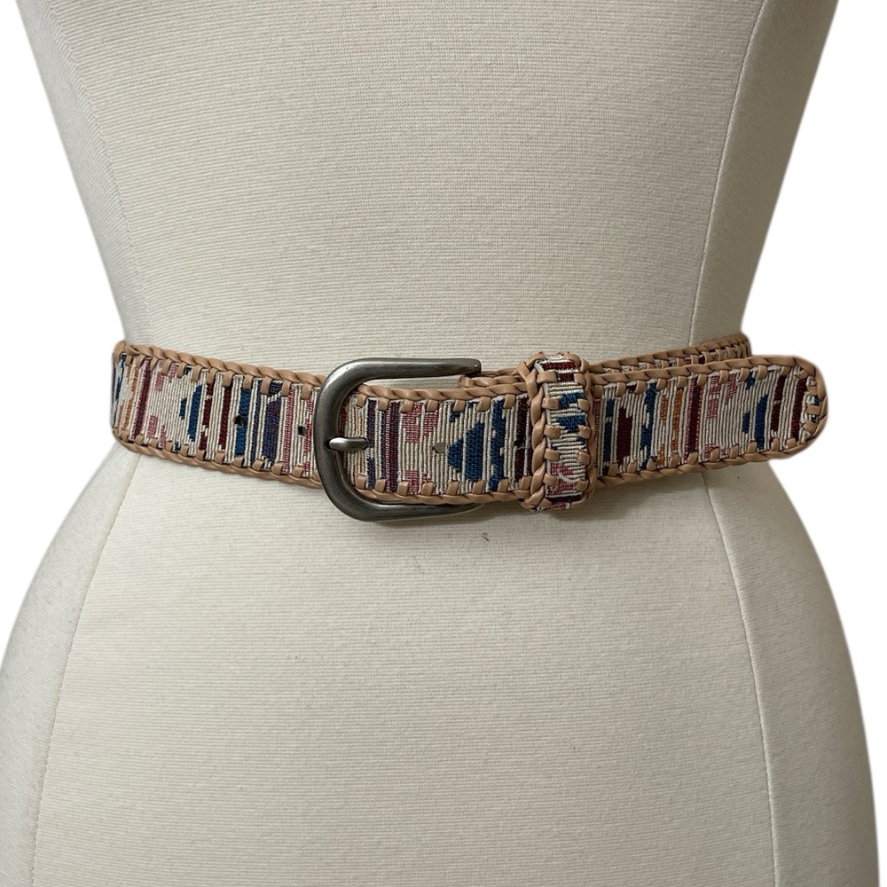 BKE Guatemalan Leather Whipstitch Buckle ~ western cowgirl
